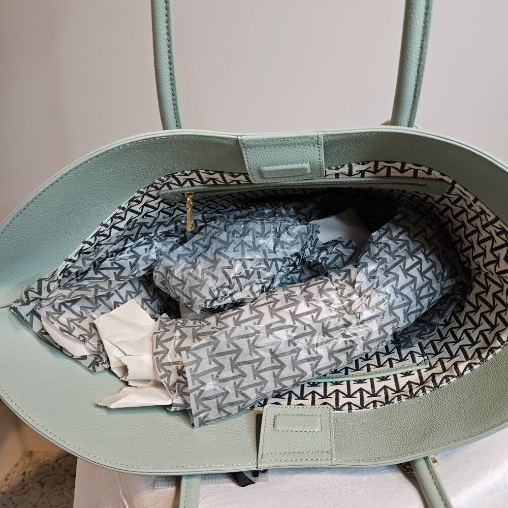 Aimee Kestenberg Mint Leather Tote Bag - Picture 5 of 10